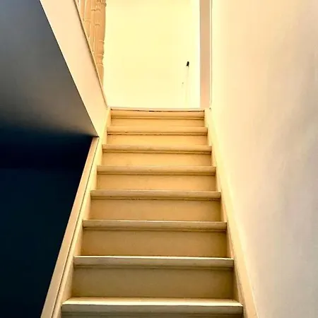 Maison Proche Du Centre De La Gare L Aeroport De