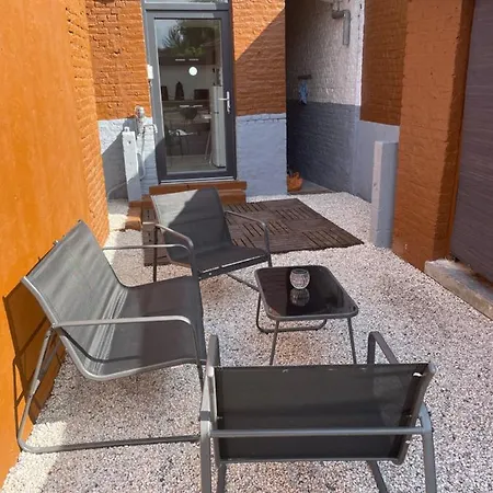 Сasa de vacaciones Maison Proche Du Centre De La Gare L Aéroport De *